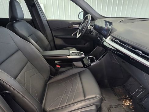 Used 2025 BMW X1 xDrive28i AWD/4WD image 25