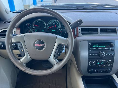 Used 2012 GMC Sierra 2500 SLT w/ SLT Convenience Package AWD/4WD image 11