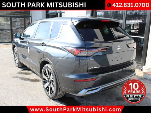 New 2026 Mitsubishi Outlander SE image 7