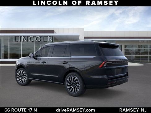 New 2026 Lincoln Navigator Black Label AWD/4WD image 5