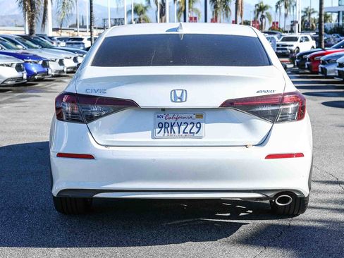 Used 2025 Honda Civic Sport image 6