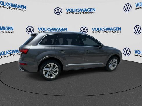 Used 2023 Audi Q7 3.0T Premium AWD/4WD image 8