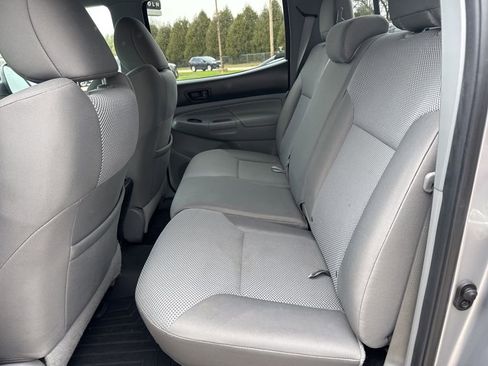 Used 2014 Toyota Tacoma 4x4 Double Cab w/ TRD Sport Package image 19