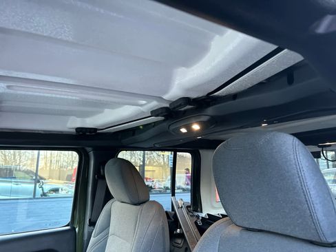 Used 2024 Jeep Wrangler Sport S w/ Convenience Group image 36