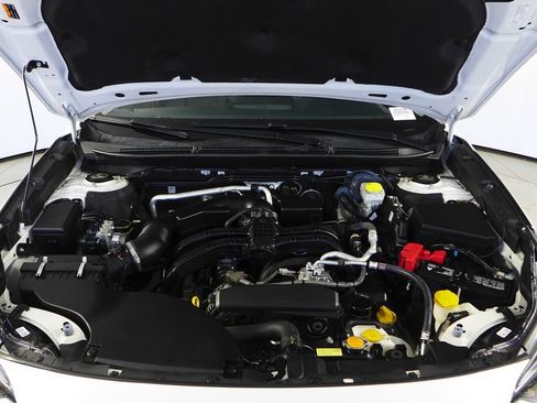 Certified 2023 Subaru Outback Touring AWD/4WD image 6