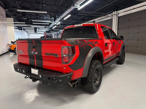 Used 2014 Ford F150 Raptor w/ Equipment Group 801A Luxury AWD/4WD image 8