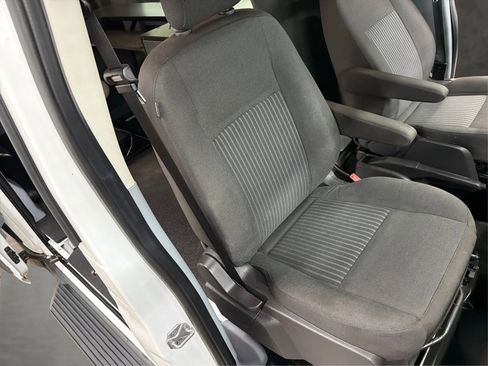 Used 2017 Ford Transit 150 XLT image 27