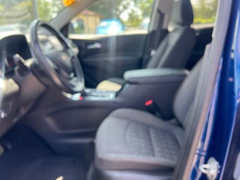 Used 2022 Chevrolet Equinox LT AWD/4WD image 19