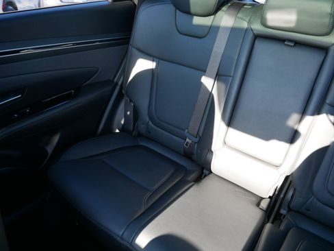 Certified 2023 Hyundai Tucson Limited image 12