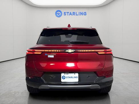 Used 2025 Chevrolet Equinox EV LT w/ Convenience Package image 7