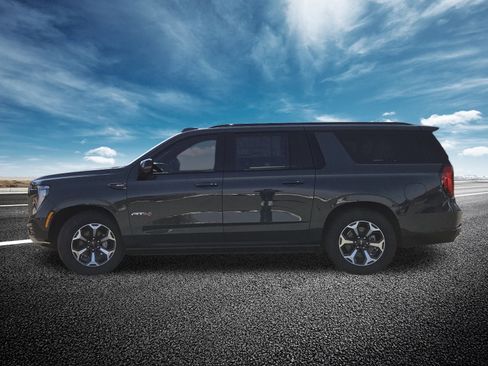 New 2026 GMC Yukon XL AT4 Ultimate w/ LPO, Illumination Package image 20
