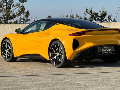 New 2025 Lotus Emira image 6