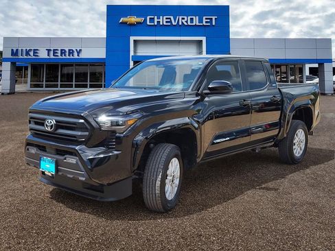 Used 2024 Toyota Tacoma SR5 RWD image 3