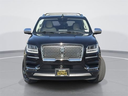 Used 2021 Lincoln Navigator L Black Label w/ Cargo Convenience Package image 2