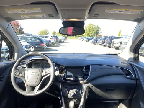 Used 2017 Chevrolet Trax LT image 13