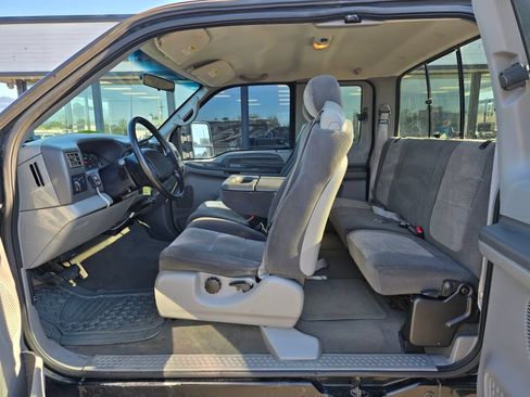 Used 2002 Ford F250 XLT AWD/4WD image 17