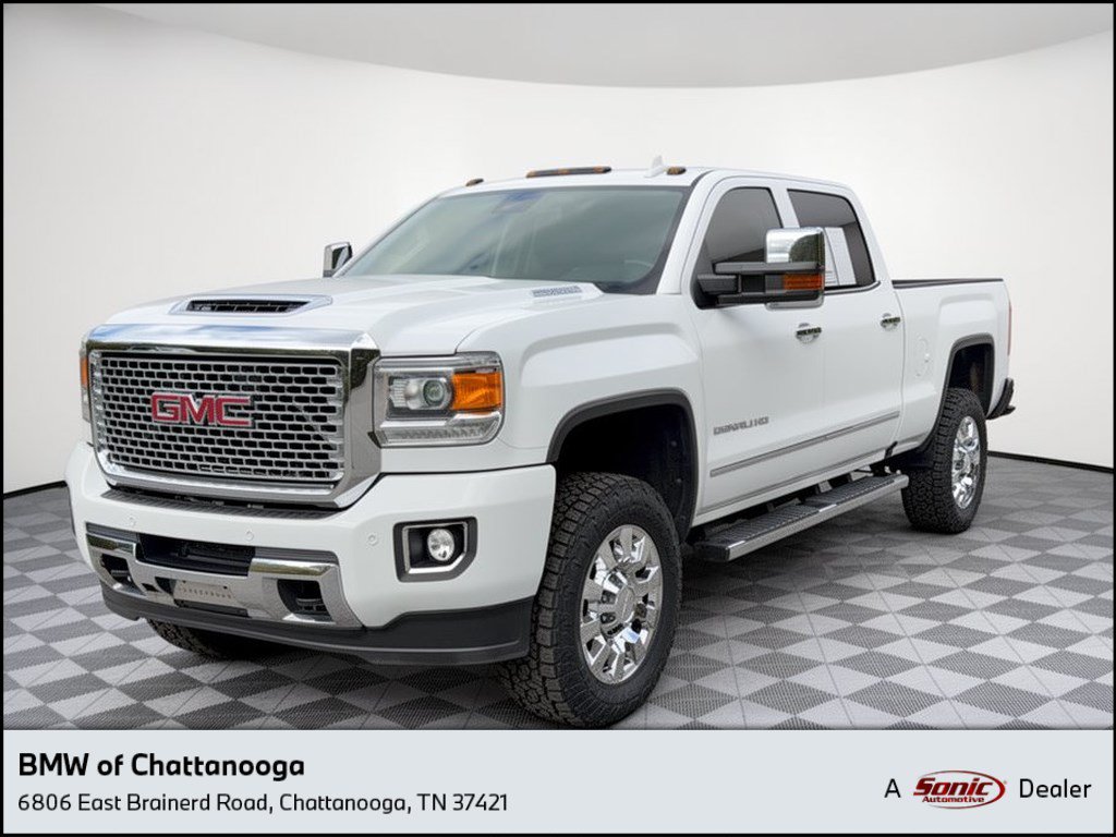 Used 2017 GMC Sierra 2500 Denali w/ Duramax Plus Package AWD/4WD image 1