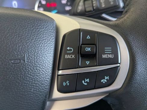 Used 2023 Ford Explorer XLT w/ Equipment Group 202A AWD/4WD image 22