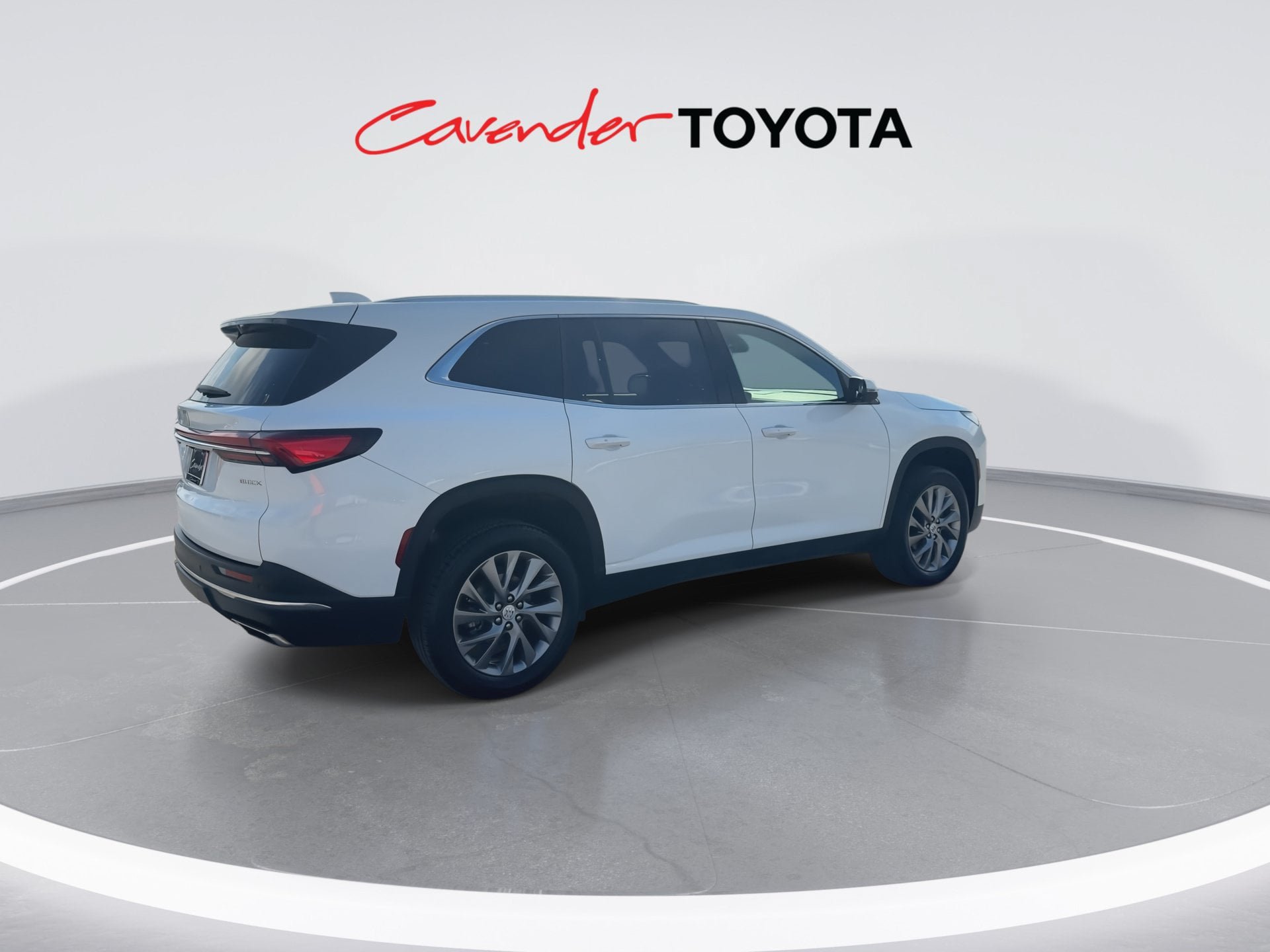 Used 2025 Buick Enclave Preferred FWD image 8