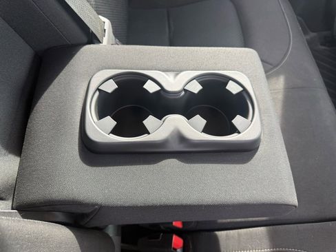 Used 2018 Chevrolet Colorado LT image 21