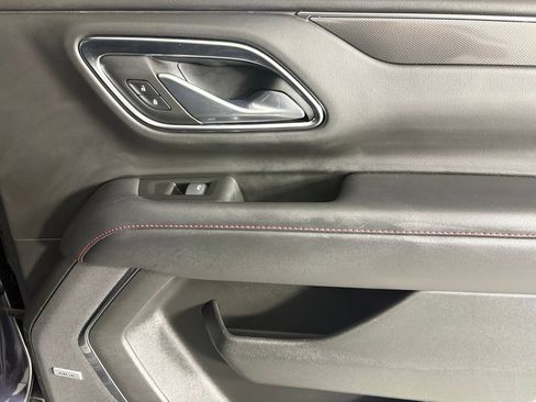 Used 2022 Chevrolet Tahoe RST w/ Luxury Package RWD image 15