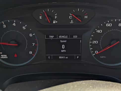 Used 2024 Chevrolet Malibu LT image 11