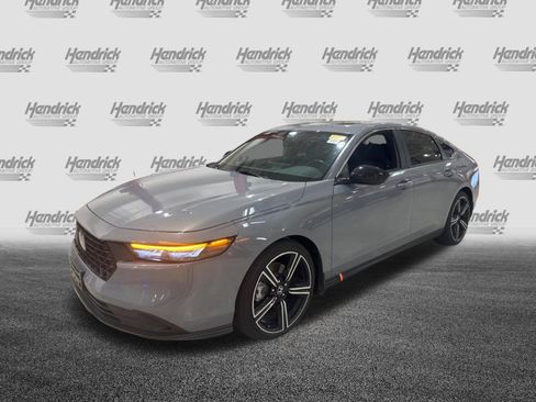 Used 2024 Honda Accord Sport image 49