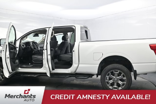 Used 2021 Nissan Titan SV AWD/4WD image 45