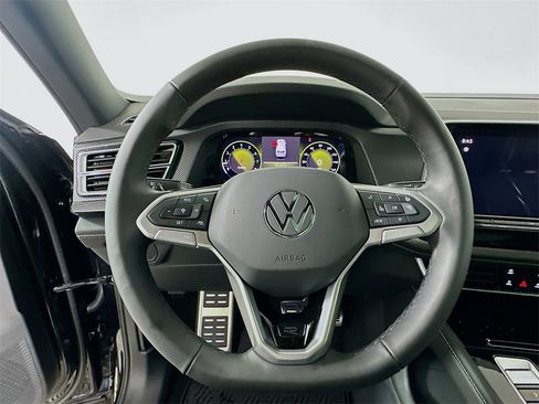 New 2026 Volkswagen Atlas Cross Sport SEL Premium R-Line image 18