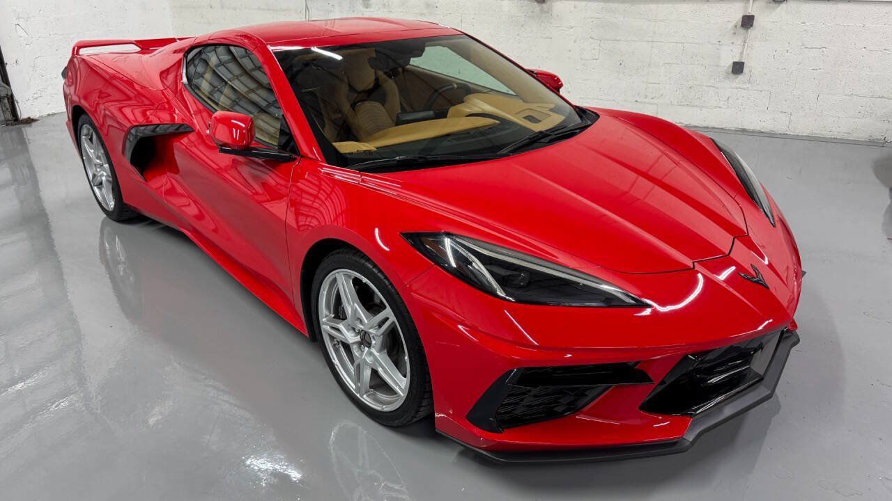 Used 2020 Chevrolet Corvette Stingray Premium Cpe w/ 3LT Preferred Equipment Group RWD image 3