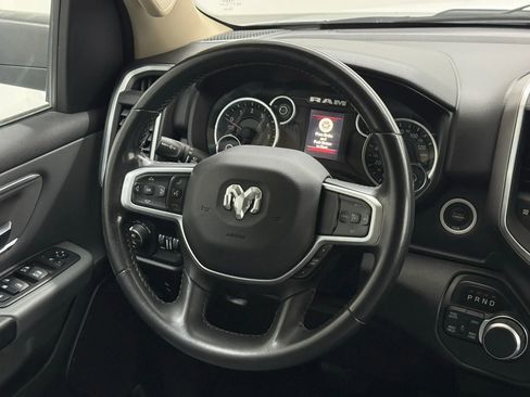 Used 2019 RAM 1500 Big Horn image 22