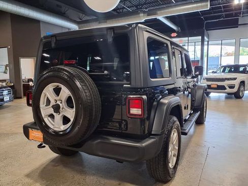 Certified 2021 Jeep Wrangler Unlimited Sport S image 8