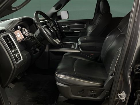 Used 2016 RAM 1500 Limited image 11