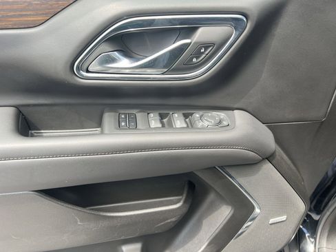 Used 2024 Chevrolet Tahoe High Country AWD/4WD image 15