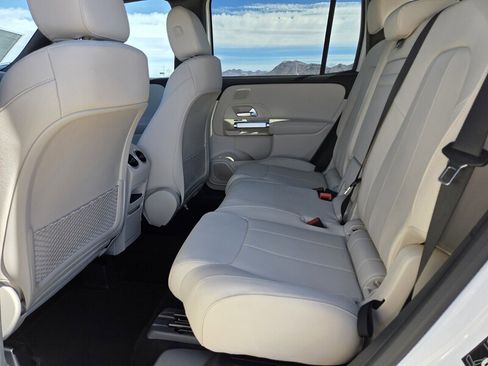 New 2026 Mercedes-Benz GLB 250 image 13
