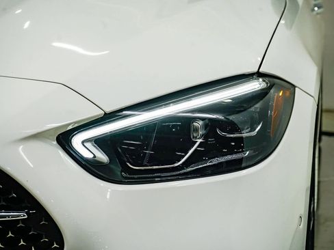 Used 2023 Mercedes-Benz C 300 4MATIC Sedan image 7