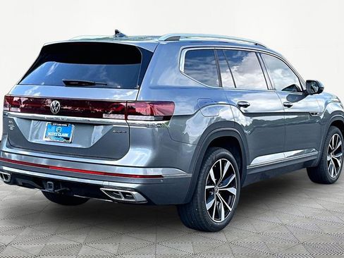 Used 2024 Volkswagen Atlas SEL Premium R-Line AWD/4WD image 5