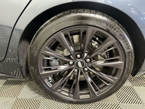 Used 2025 Cadillac CT5 V Blackwing w/ Parking Package RWD image 36