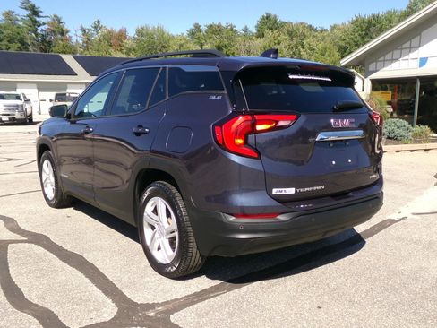Used 2018 GMC Terrain SLE w/ Driver Convenience Package AWD/4WD image 9