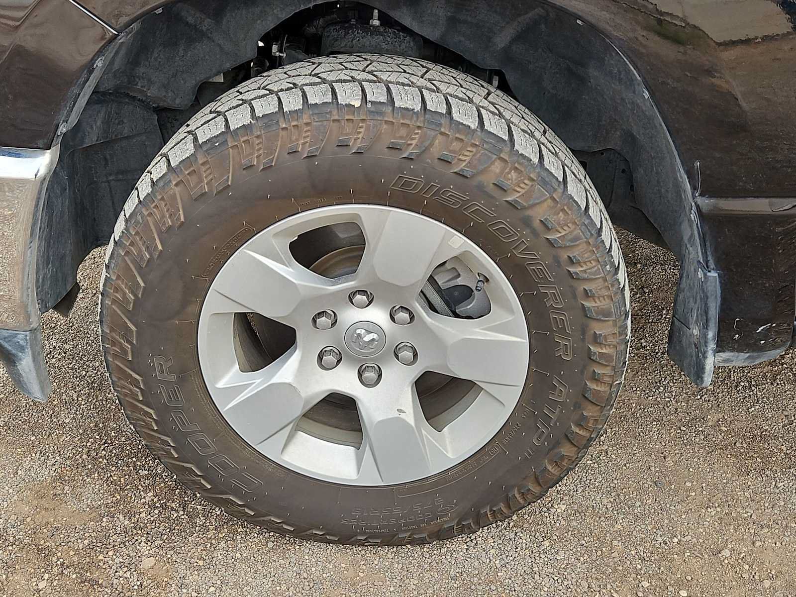 Used 2023 RAM 1500 Lone Star AWD/4WD image 12