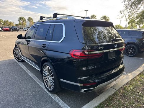 Used 2021 BMW X7 xDrive40i w/ Premium Package image 3
