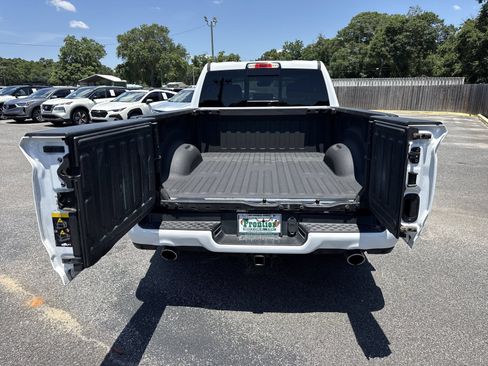Used 2020 RAM 1500 Limited AWD/4WD image 36