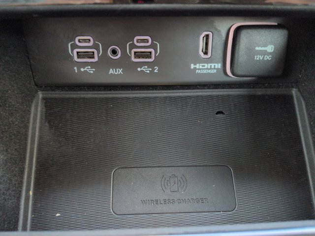 Used 2022 Jeep Grand Cherokee L Limited w/ Luxury Tech Group II RWD image 24