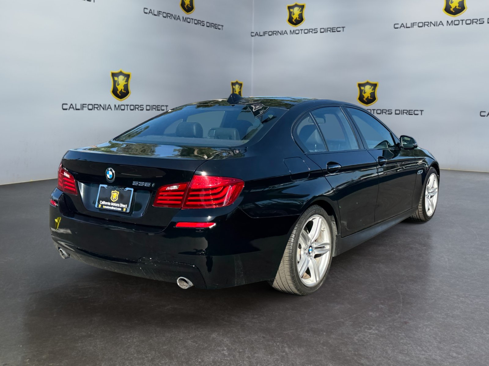 Used 2016 BMW 535i Sedan RWD image 2
