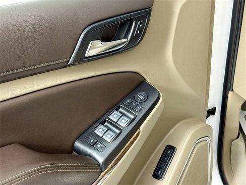 Used 2020 Chevrolet Tahoe LT image 17