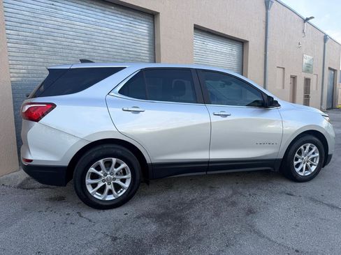 Used 2021 Chevrolet Equinox LT FWD image 10
