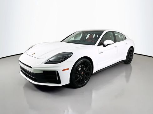 New 2026 Porsche Panamera 4 image 1