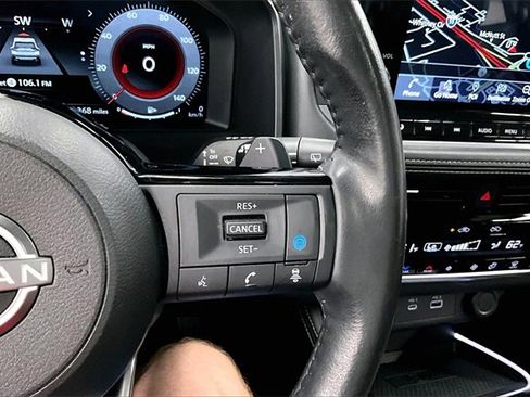 Used 2023 Nissan Rogue Platinum w/ Platinum Premium Package image 25