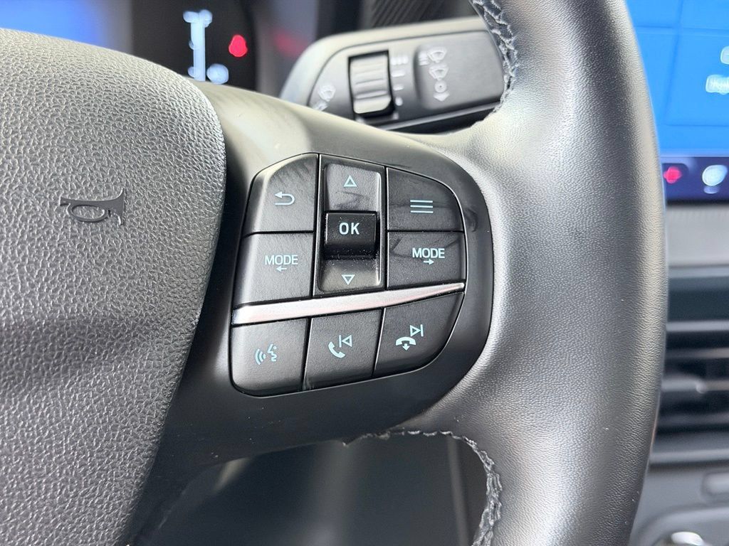 Used 2025 Ford Maverick XLT w/ XLT Luxury Package AWD/4WD image 44