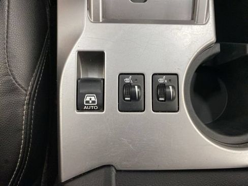Used 2016 Toyota 4Runner SR5 Premium AWD/4WD image 24